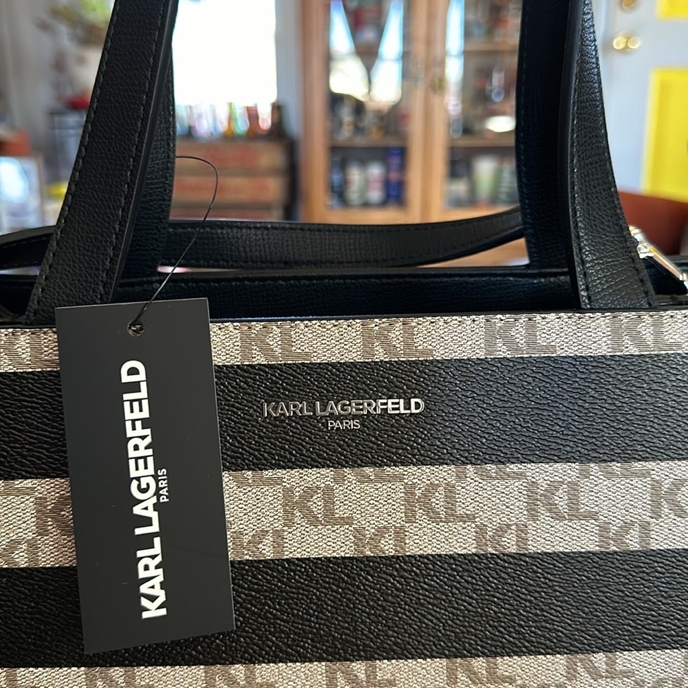 Karl Lagerfeld Paris Small Tote w/Crossbody/Shoulder Strap - Picture 11 of 12